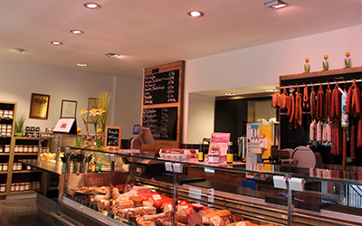 heating/cooling ceiling: modernization and energetic optimization of a butcher's shop with BEKA capillary tube mats